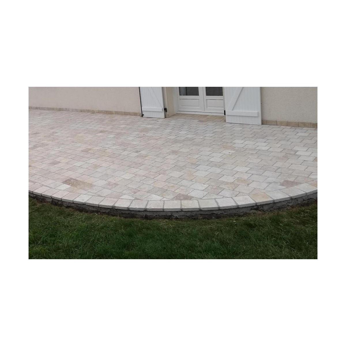 TRAVERTIN PAVE IVOIRE 15.3X15.3 EP 3 CM 1ER CHOIX