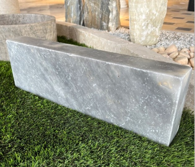 TRAVERTIN BORDURE BLUESTONE 15X50 EP 7 CM 1ER CHOIX