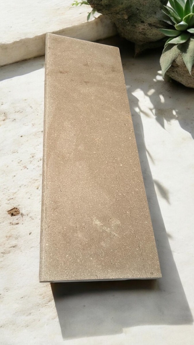 PIERRE D'EGYPTE MARGELLE 1 BORD ARRONDI 33X100 EP 3 CM SINAÏ PEARL BROSSÉE