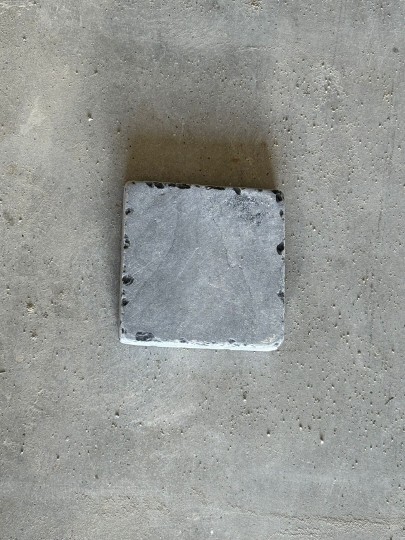 ASIAN BLUE PAVE 15x15 EP 2.5 CM FINITION VIEILLIE