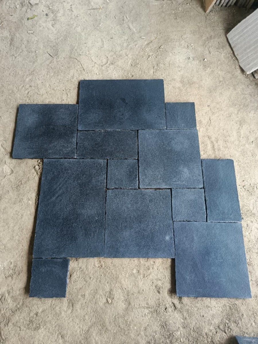 CUDAPPA OPUS 4 FORMATS EP 2 CM FINITION BROSSEE