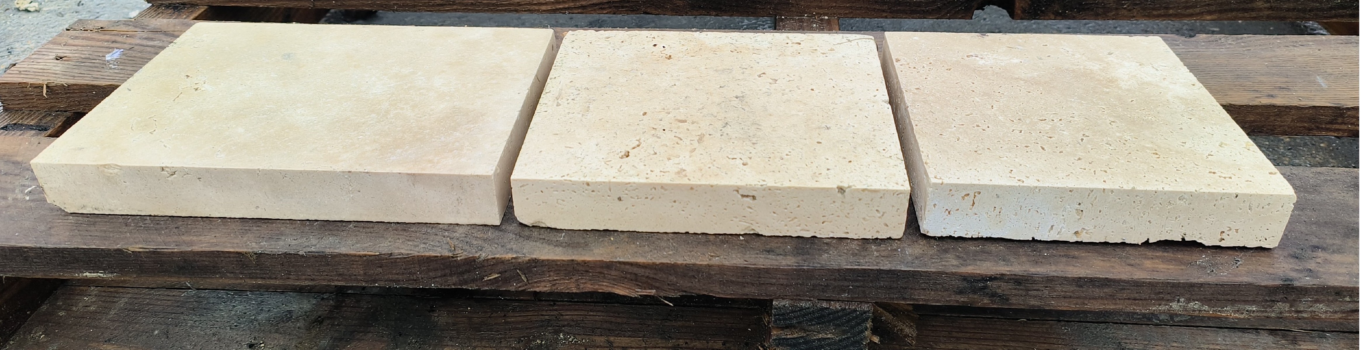 TRAVERTIN PAVE IVOIRE - 3 FORMATS - 15.3X15.3 / 15.3X18 / 15.3X22 EP 3 CM 1ER CHOIX