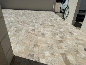 TRAVERTIN PAVE NUANCE 1ER CHOIX - 3 FORMATS - 15.3X15.3 / 15.3X18 / 15.3X22 EP 3 CM